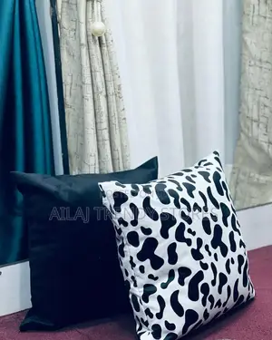 Posh Fibre Throw Cushions