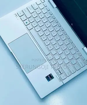 Laptop HP Envy 13 16GB Intel Core I7 SSHD+SSD 512GB