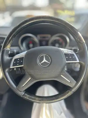 Mercedes-Benz M Class ML 350 4Matic 2012 White