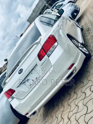 Photo - Subaru Legacy 2.5i Premium Sedan 2012 White