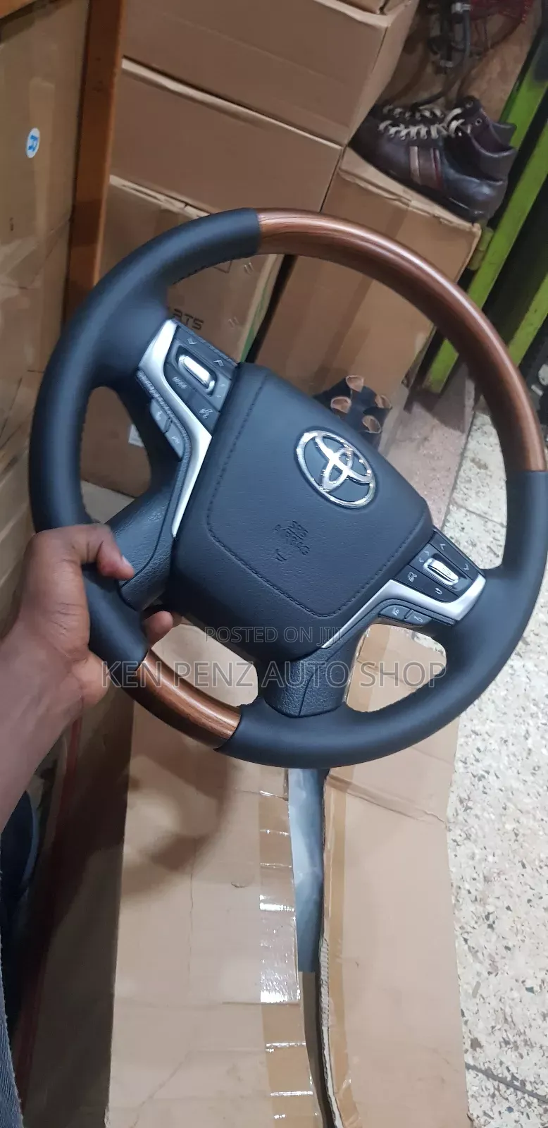 Landcruiser 2009 - 2020 Modernised Steering Wheel