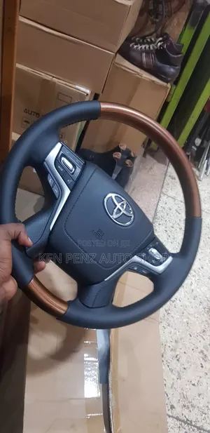 Landcruiser 2009 - 2020 Modernised Steering Wheel