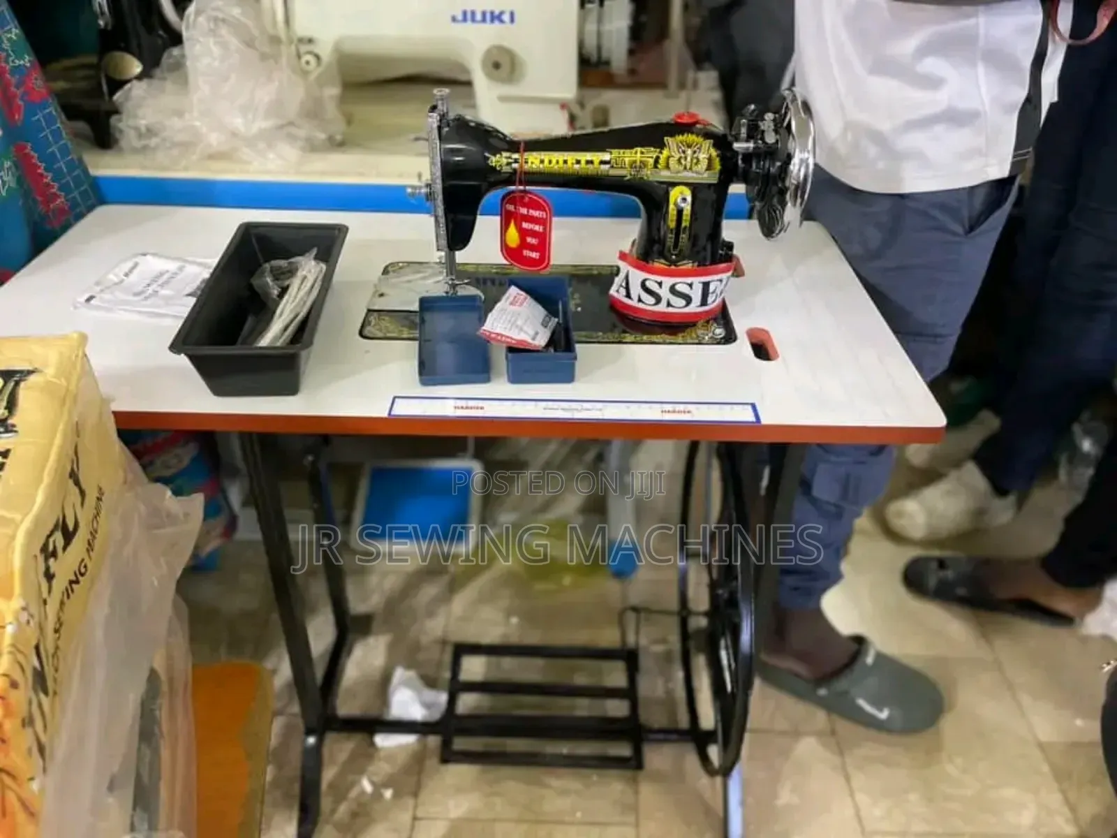 Butterfly Sewing Machine With Local Stand