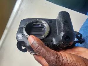Canon Eos R6