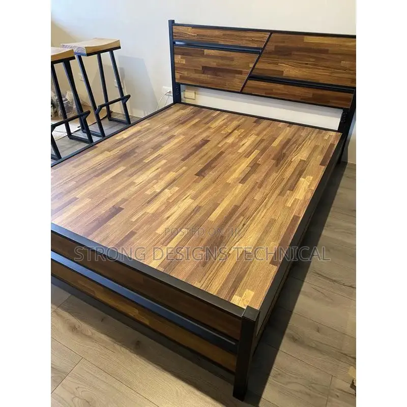 5 X 6 Ft Queen Size Bed.