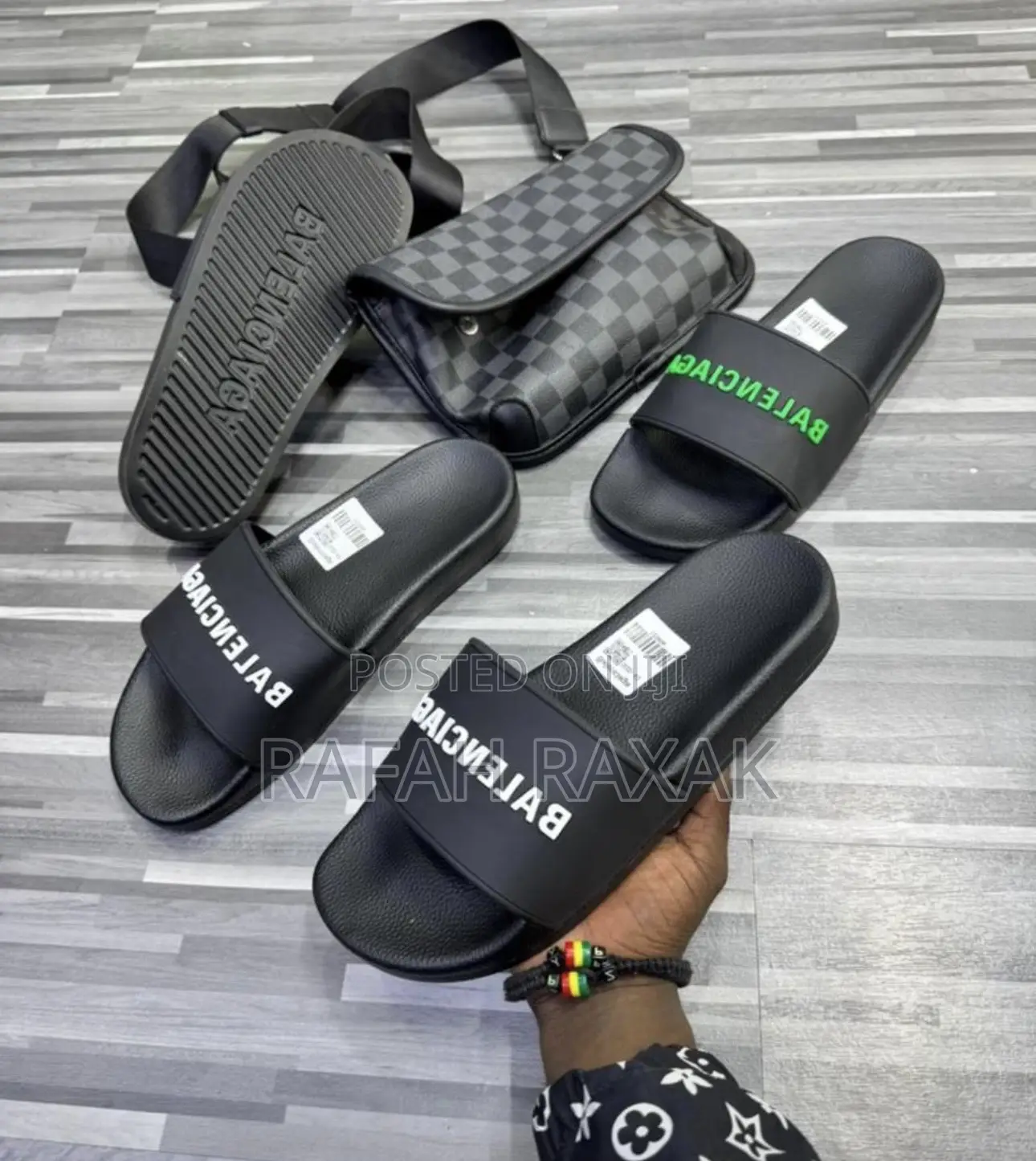 Original Classy Men’S Balenciaga Slide Push in Sandals