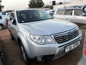 Photo - Subaru Forester 2009 Silver