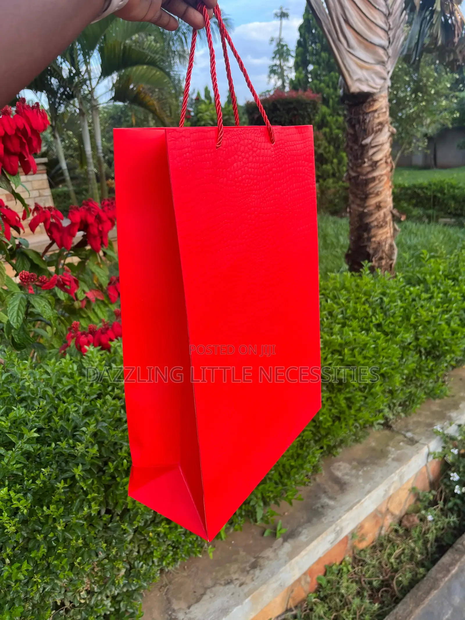 Bella Textured Gift Bag (Large) - Red