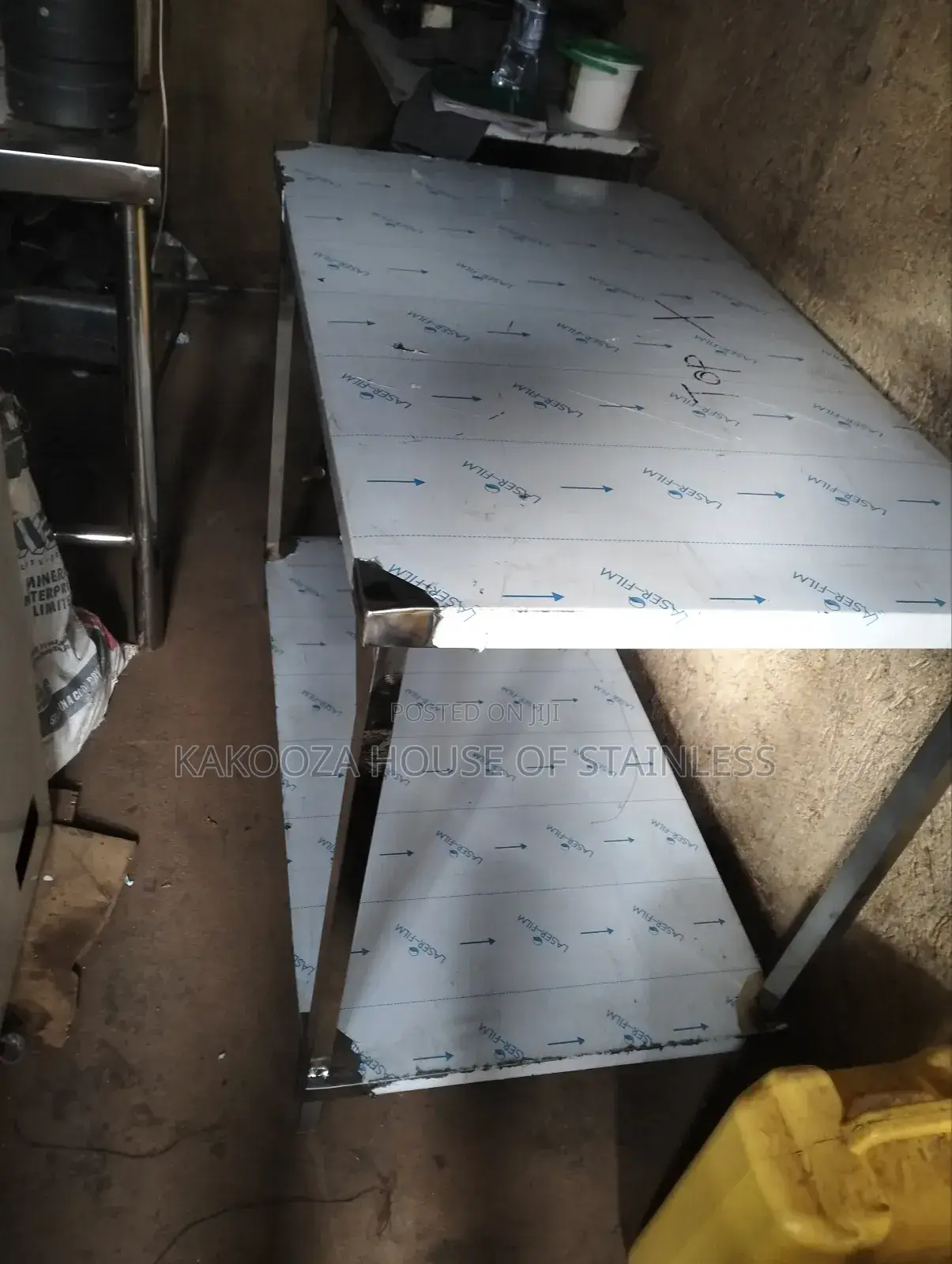 Stainless Steel Working Dabble Table