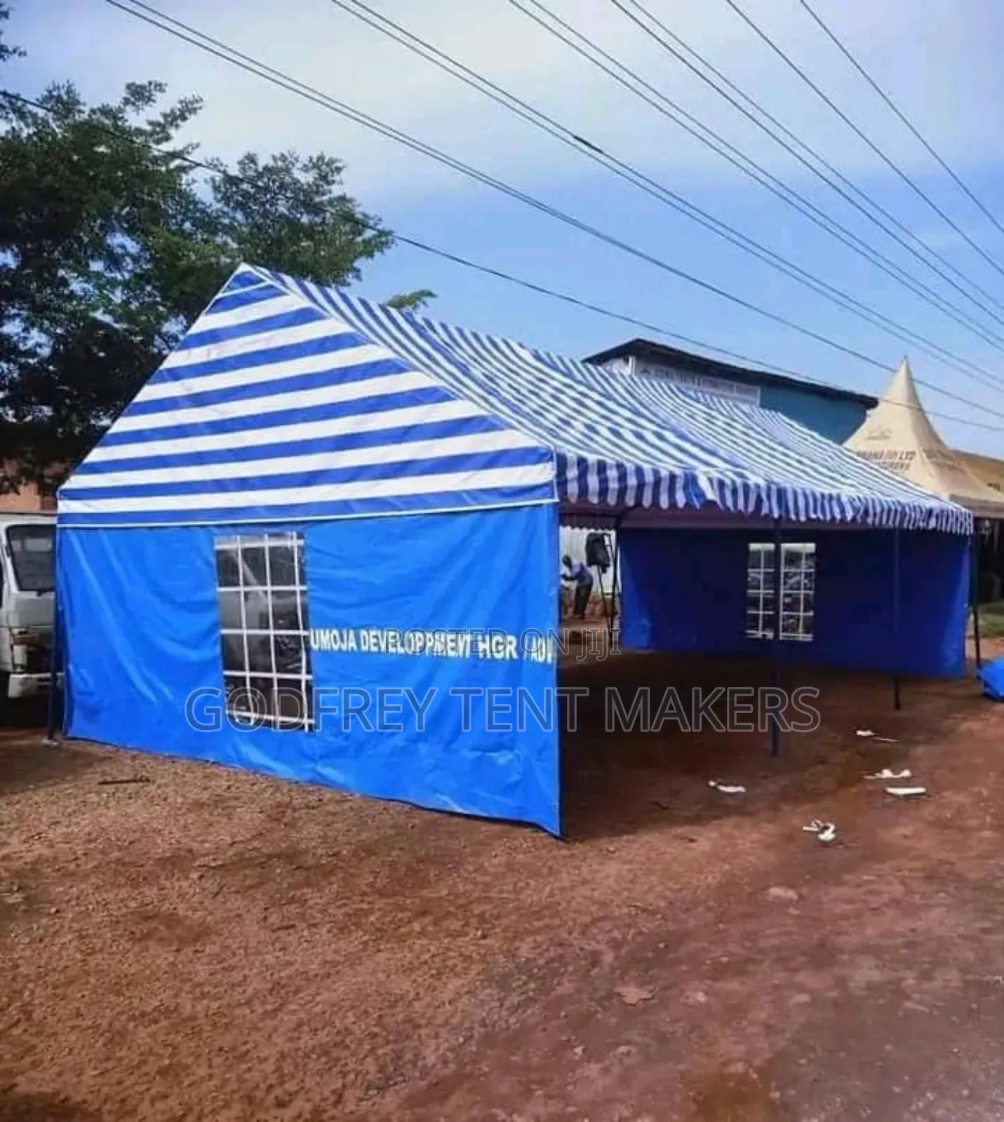 100 Seater Tent Covered 2sides