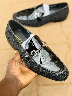 Original Men’S Gucci Luxury Shinny Patent Loafers