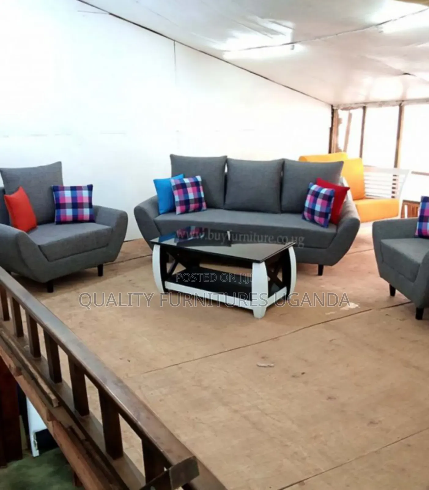 Fly of the Butter Sofa Set