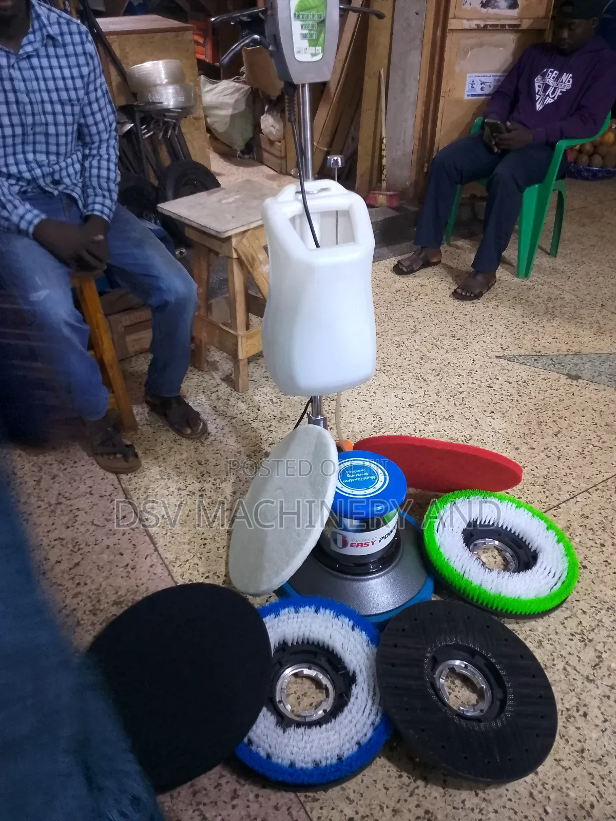 Floor and Carpet Scrubber