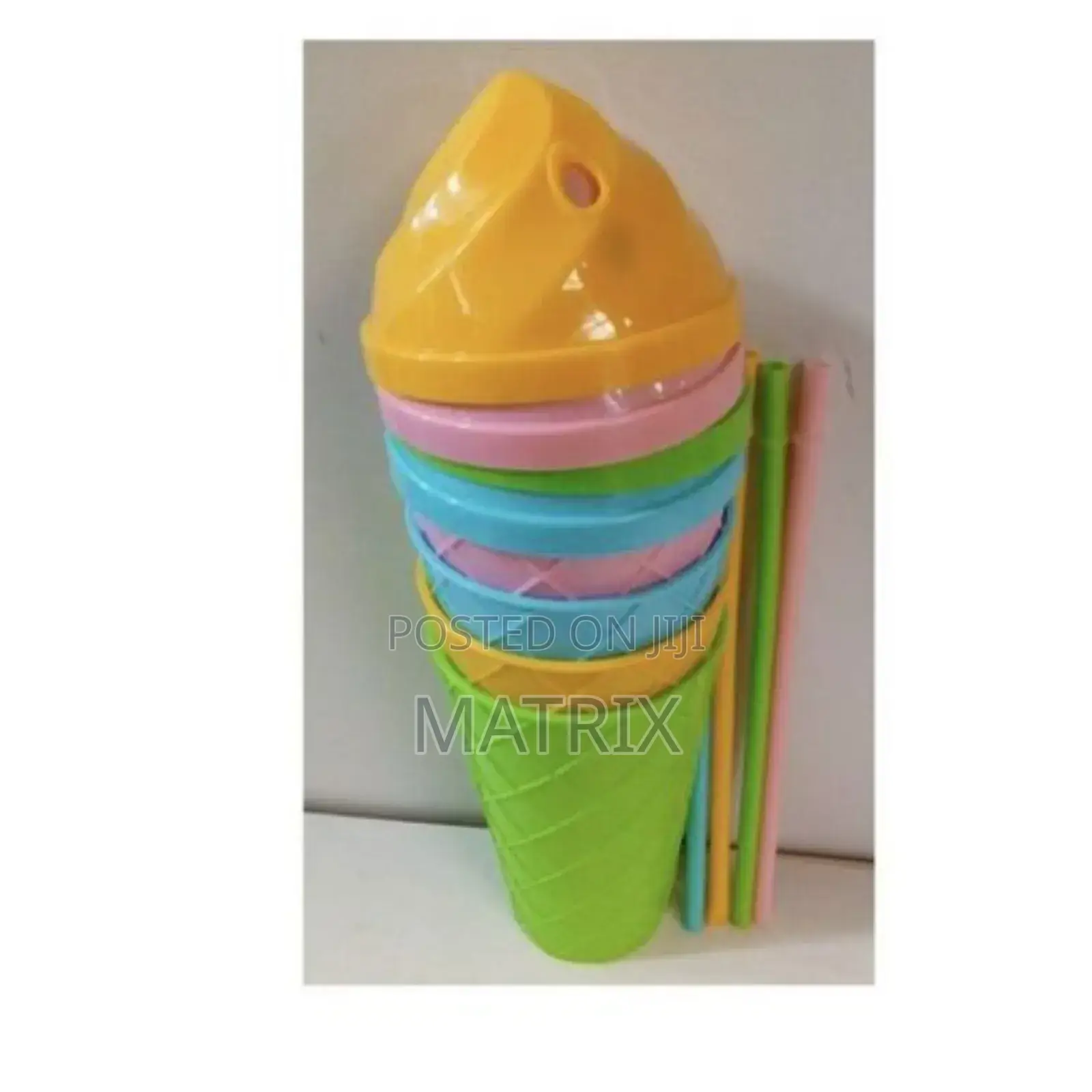 12 Pieces Plastic Glasses (Multi Color)