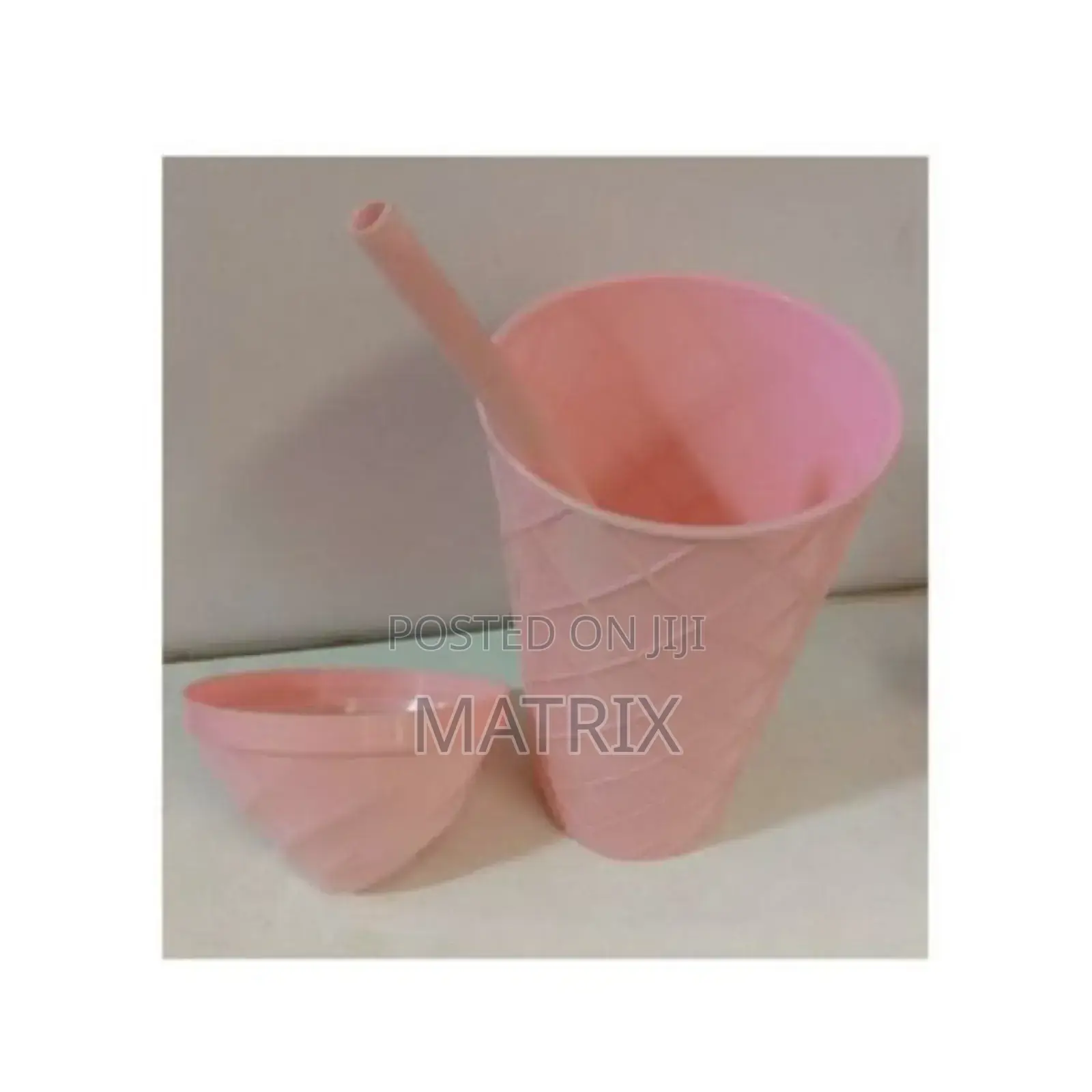12 Pieces Plastic Glasses (Multi Color)