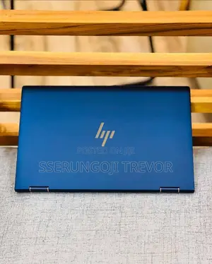 Laptop HP Dragonfly G4 16GB Intel Core I7 SSHD+SSD 512GB
