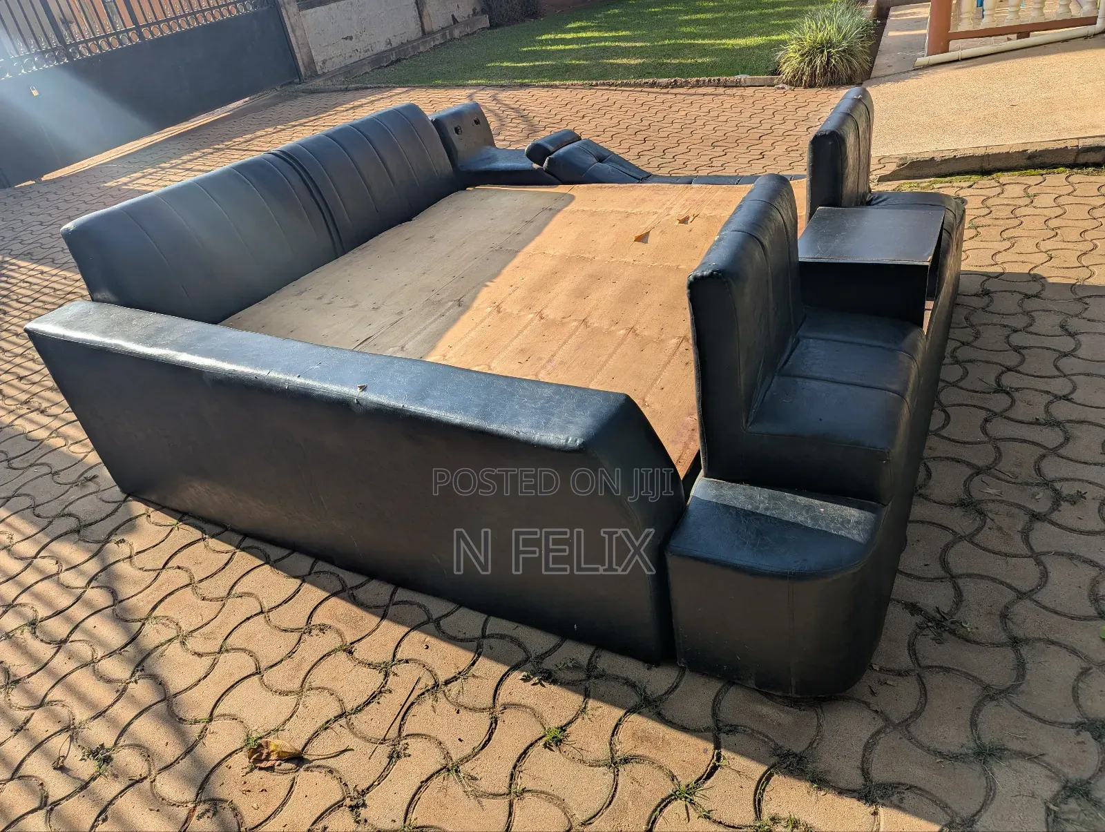 Exotic Second Hand Bed