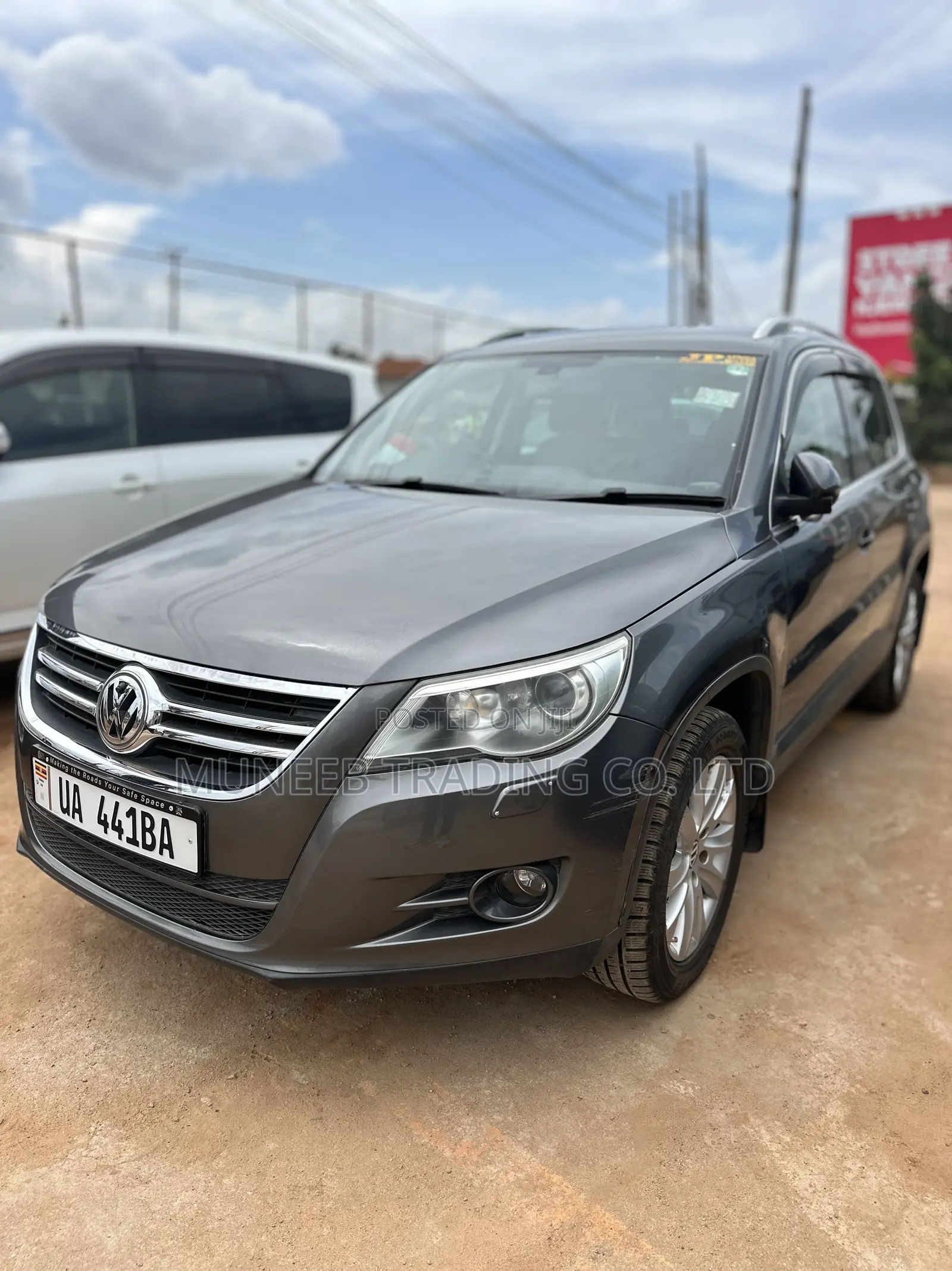 Volkswagen Tiguan S 4Motion 2011 Gray