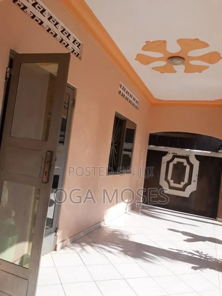 3bdrm Bungalow in Nabweru for sale