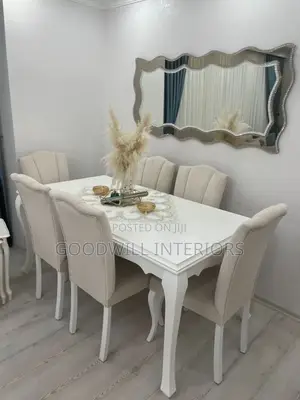 Light Cream Dinning Table Set