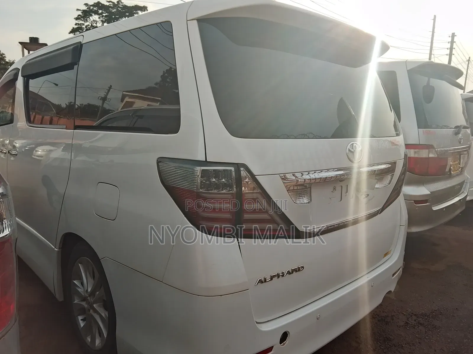 Toyota Alphard 2012 Pearl