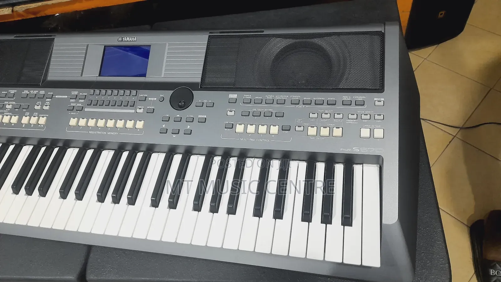 Yamaha PSR-S670