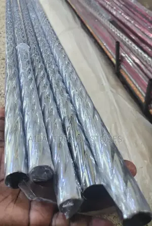 Silver Twisted Metallic Curtain Pee Metre