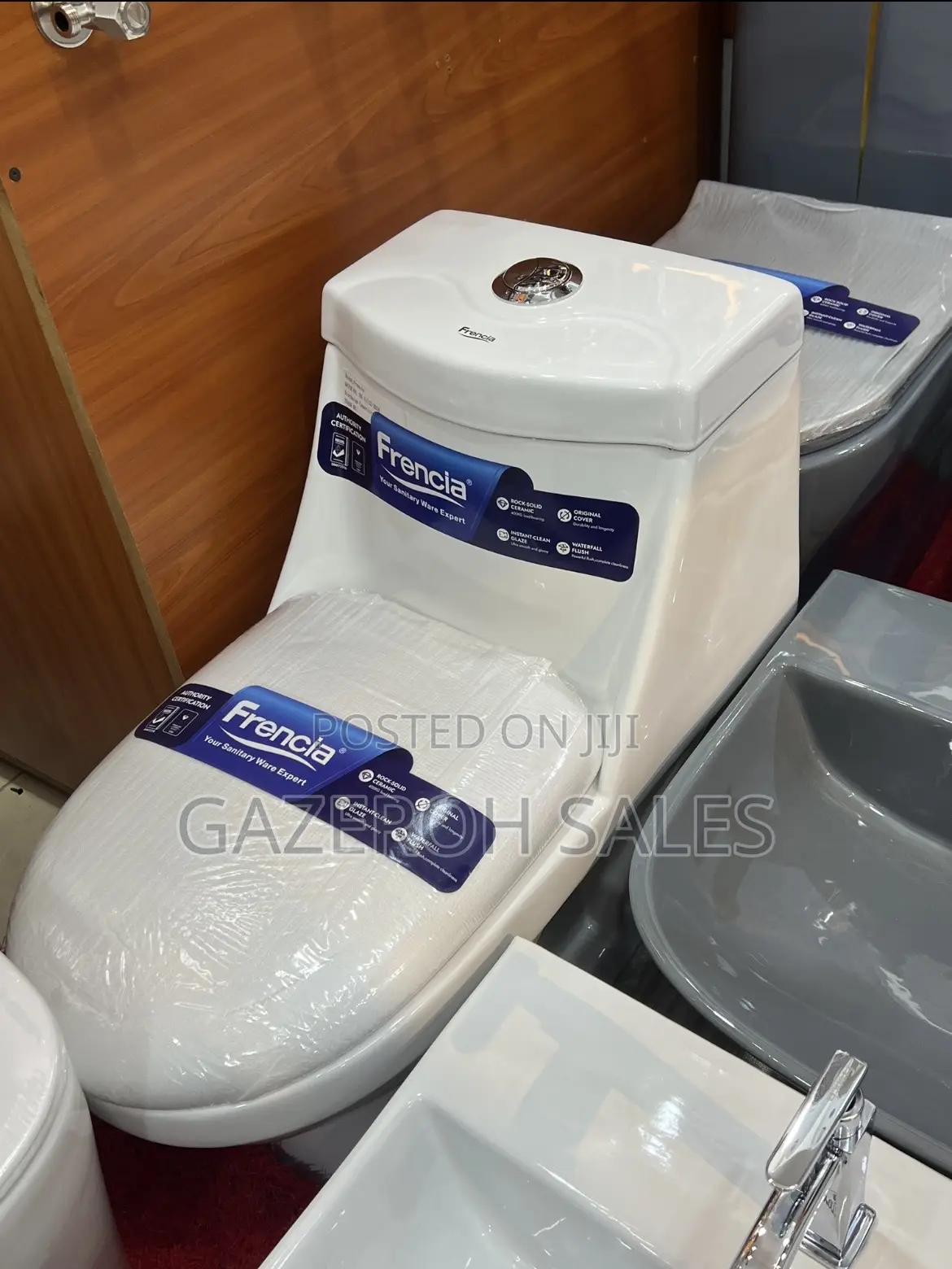 Frencia Compact Combined Toilet – Soft Curve Design