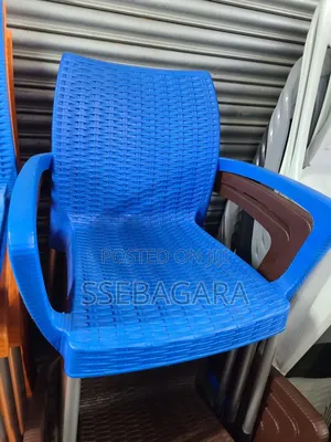 Photo - Plastic Hard Chairs
