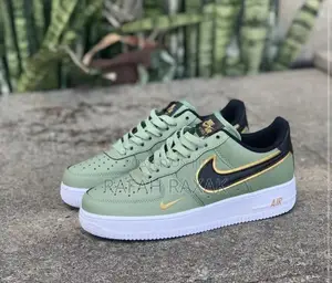 Original Green/White/Gold Nike Air Force 1 Low 07 Sneakers