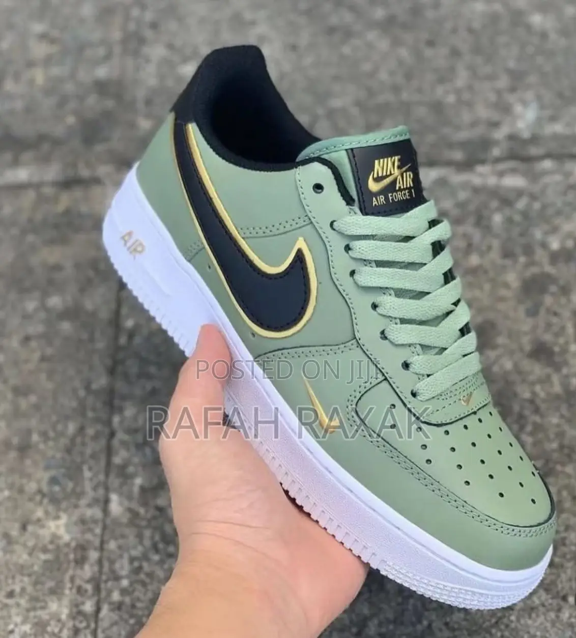 Original Green/White/Gold Nike Air Force 1 Low 07 Sneakers
