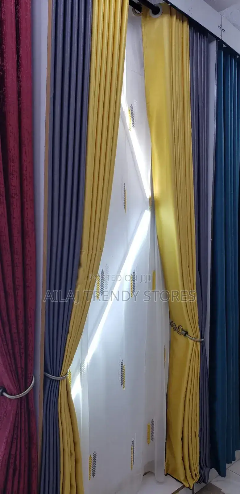 Elegant Window Blinds Per Ready Metre