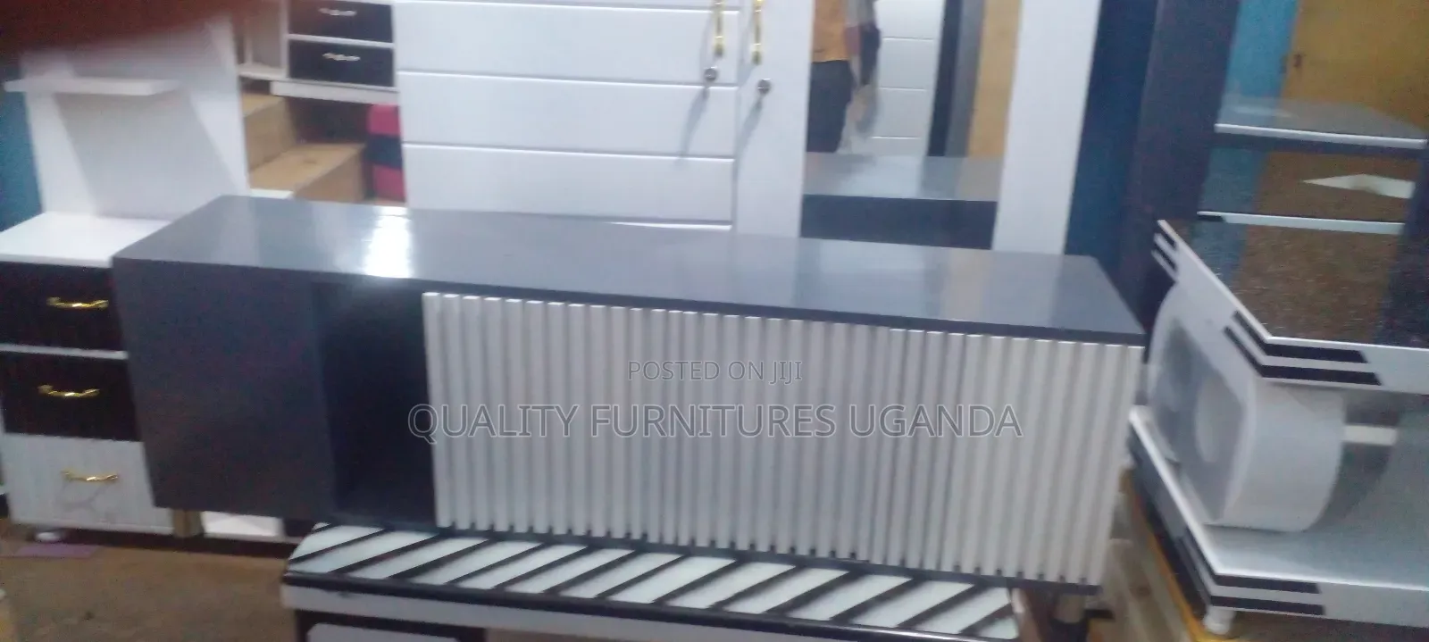 Brand New Tv Stand in White and Black Colour