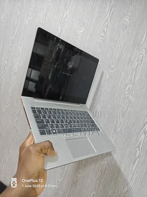 New Laptop HP EliteBook 830 G5 8GB Intel Core i5 SSD 256GB