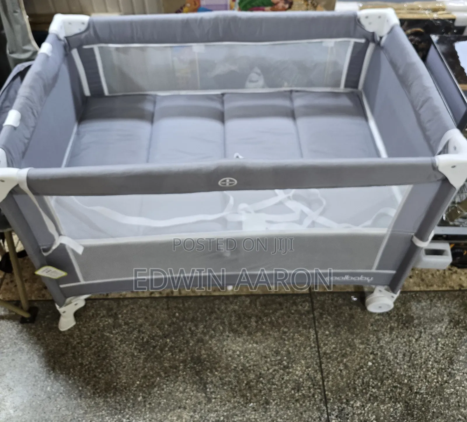 Foldable Baby Crib