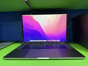 Laptop Apple MacBook Pro 2019 16GB Intel Core I5 SSD 512GB