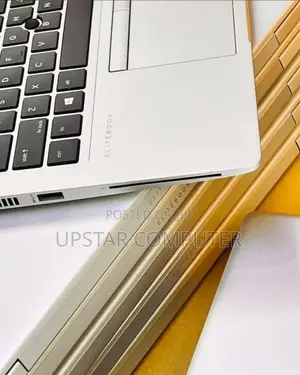 Laptop HP EliteBook 830 G8 16GB Intel Core I5 SSHD+SSD 512GB