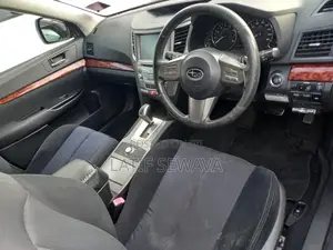Subaru Outback 2.5i Premium 2010 Black
