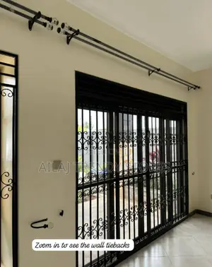 Correct Metallic Curtain Rods Per Metre