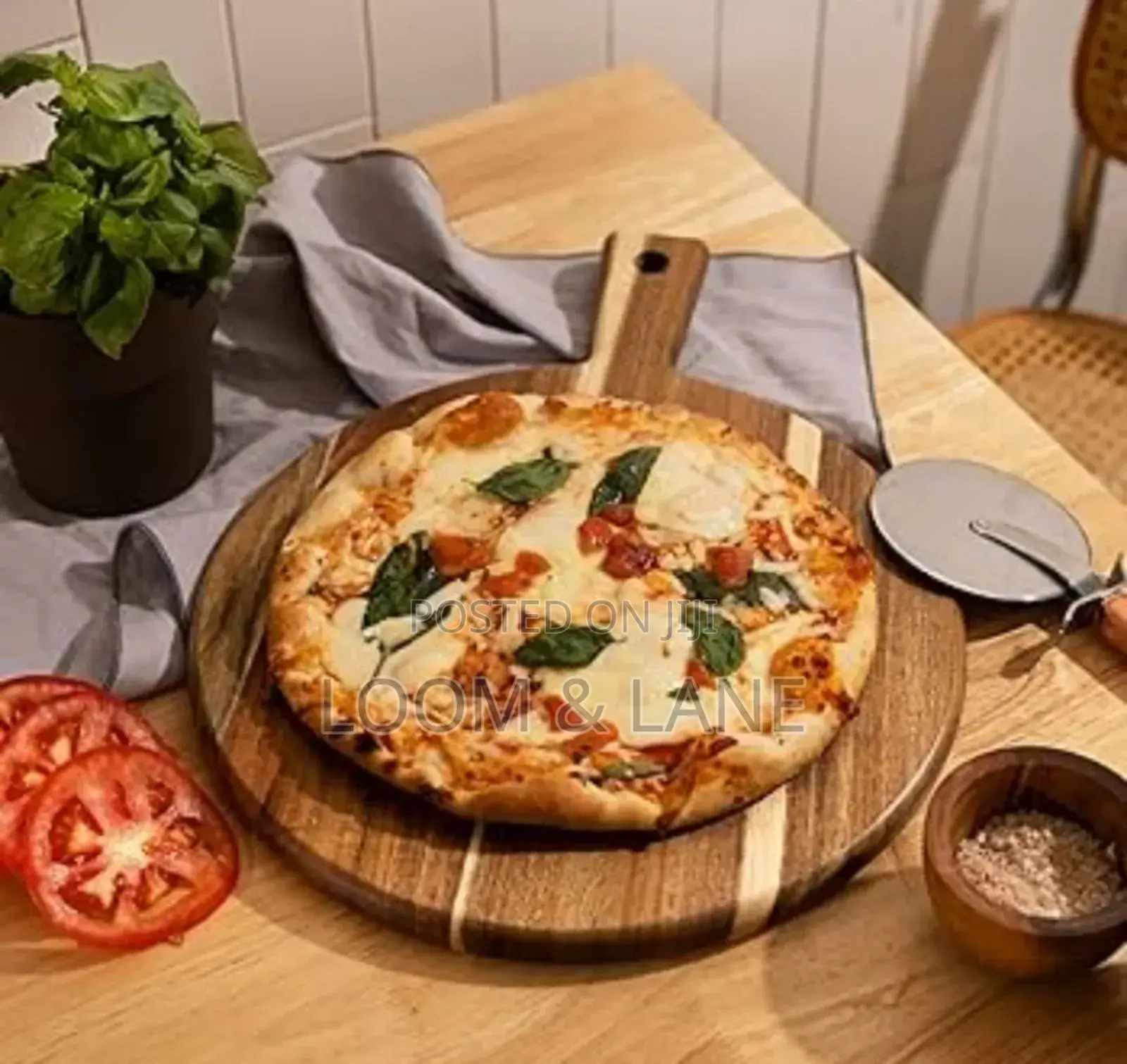 Elegant Wooden Pizza Board