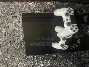 Ps4 Chipped Console Standard 2 White Pads