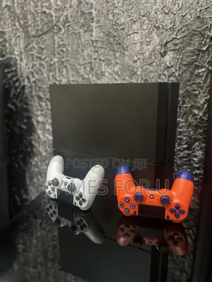 Ps4 Standard Chipped Consoles With Colored Pads and Games