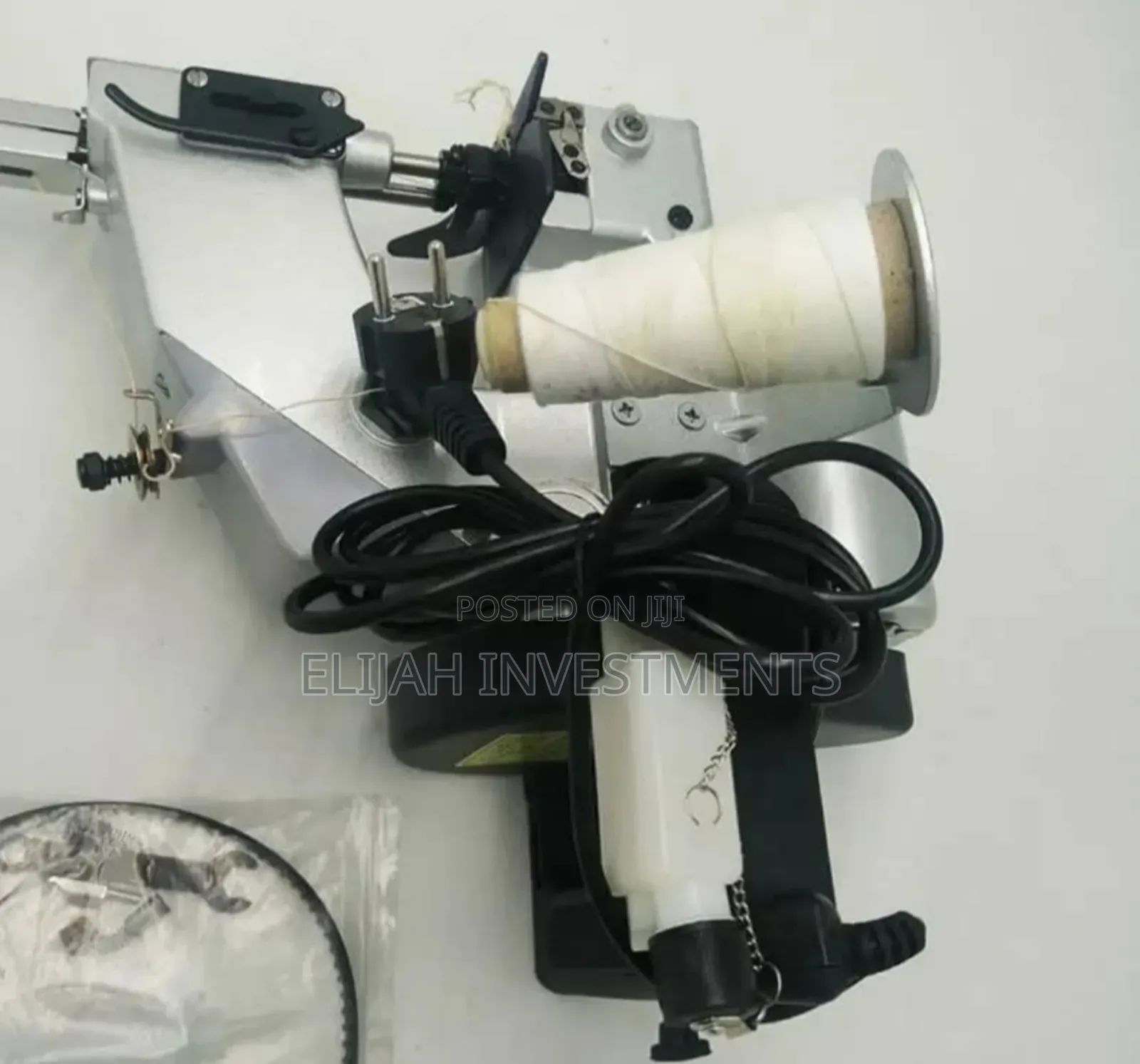 Bag Closer Machine