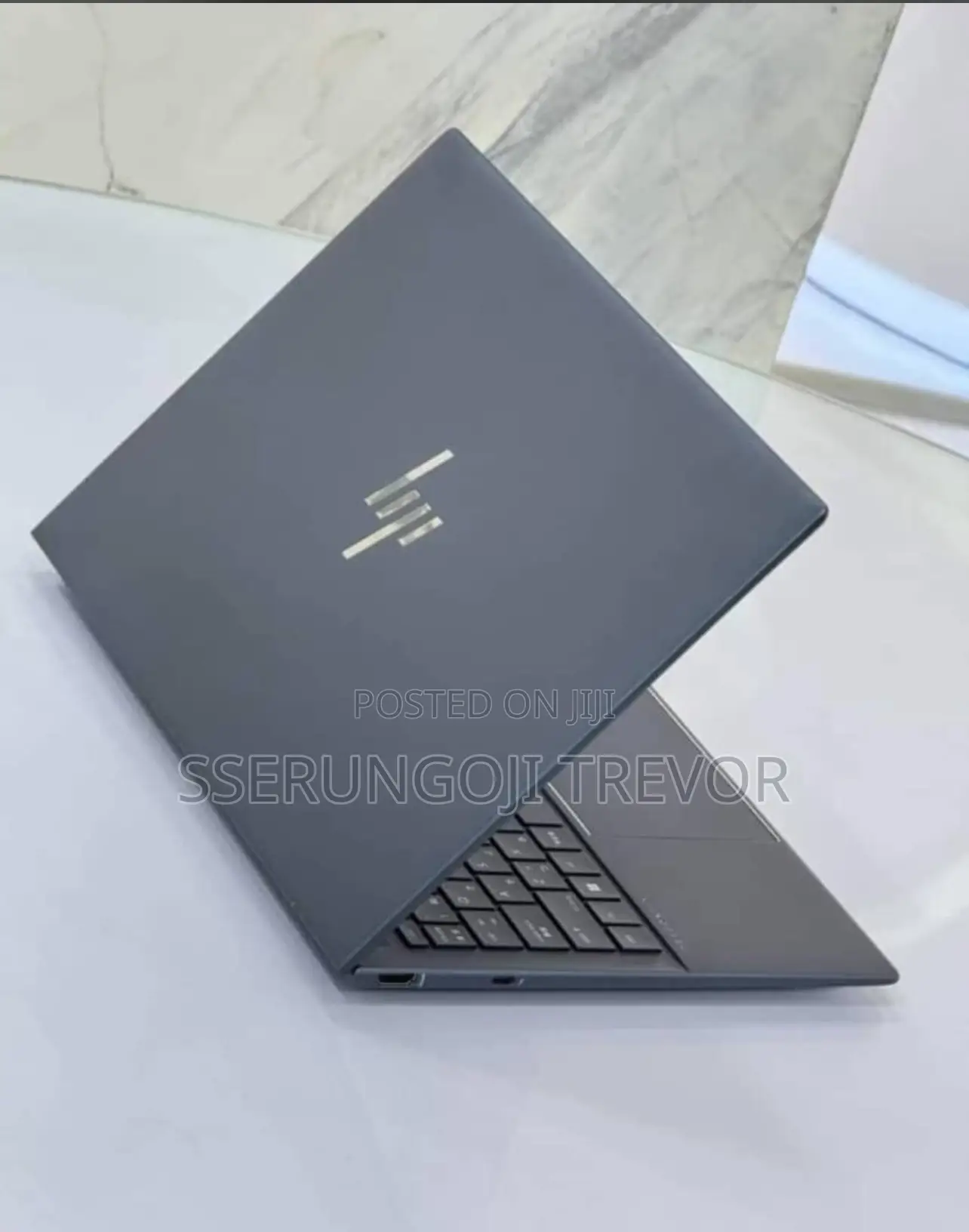 Laptop HP Elite Dragonfly G3 16GB Intel Core I5 SSHD+SSD 512GB