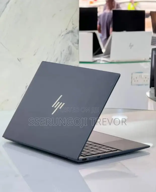 Laptop HP Elite Dragonfly G3 16GB Intel Core I5 SSHD+SSD