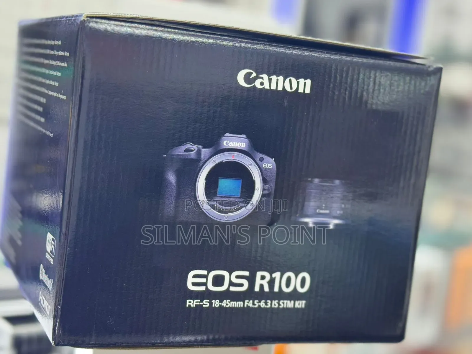 Canon R100 With 18-45mm Lens