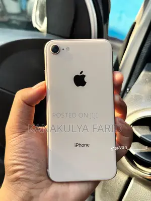 Apple iPhone 8 64 GB Gold