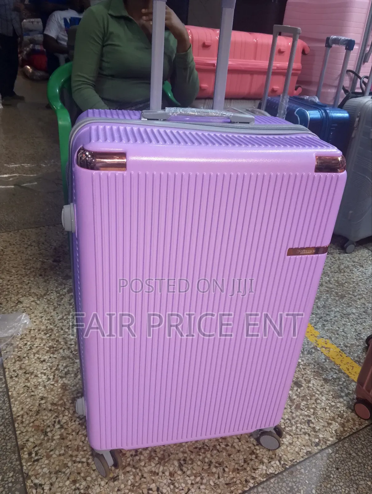 Executive Prince Suitcase. Large. ( Purple)