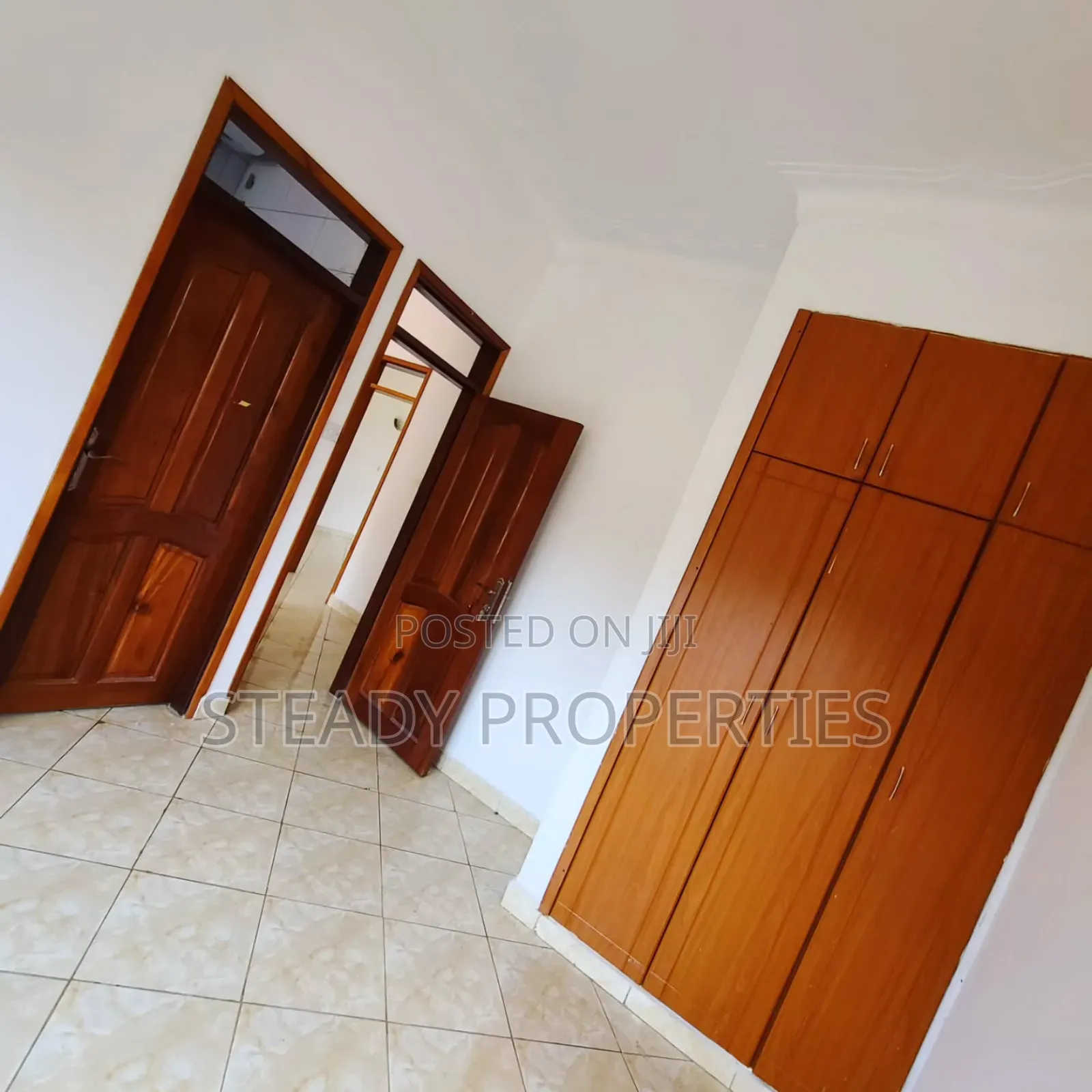 5bdrm Mansion in Ntinda, Central Division for rent