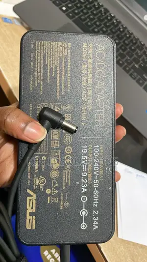 Asus 20v 7.5a